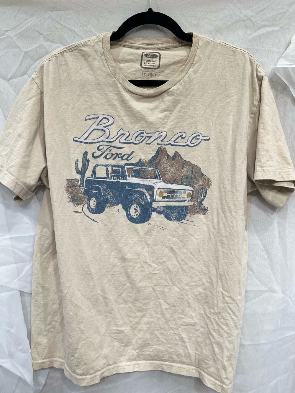 Ford Bronco Graphic Tee - Cream/Light Tan Short Sleeve Shirt